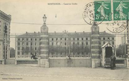 / CPA FRANCE 45 "Montargis, caserne Gudin"