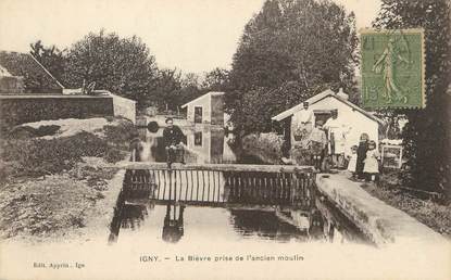 / CPA FRANCE 91 "Igny, la Bièvre prise de l'ancien moulin "