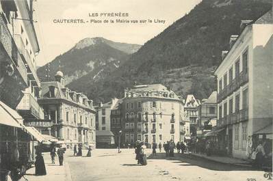 CPA FRANCE 65 "Cauterets, place de la mairie vue sur le Lisey"