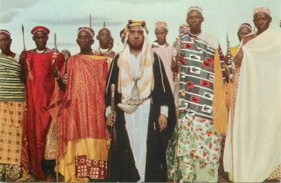 CPSM CONGO BELGE   "Voyage du Roi au Congo, 1955, notables et grand chef arabe"  / PUB CHOCOLAT COTE D'OR