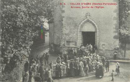CPA FRANCE 65 "Vallée d'Aure, Arreau sortie de l'église"