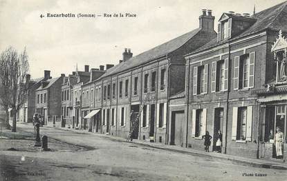 CPA FRANCE 80 'Escarbotin, rue de la place"