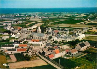 / CPSM FRANCE 50 "Montfarville, le bourg, vue aérienne"