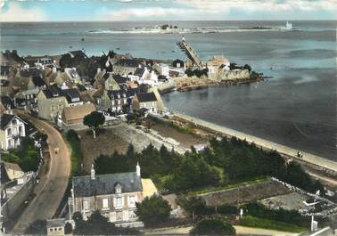 / CPSM FRANCE 50 "Saint Vaast La Hougue, le quartier de la Chapelle"