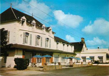 / CPSM FRANCE 50 "Pontaubault, vue générale de l'hôtel des 13 assiettes"