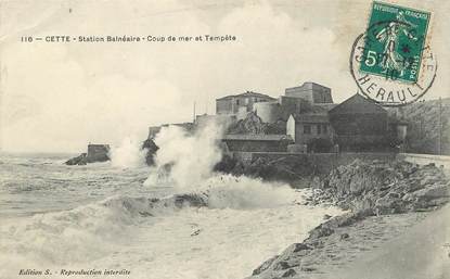 / CPA FRANCE 34 "Cette, station Balnéaire, coupe de mer et tempête"