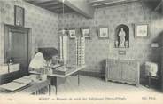 77 Seine Et Marne / CPA FRANCE 77 "Moret, magasin de vente des religieuses"