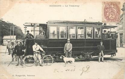 CPA  FRANCE 02 "Soissons, le Tramway"