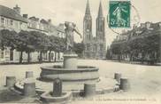 50 Manche / CPA FRANCE 50 "Saint Lo, la laitière Normande et la Cathédrale"