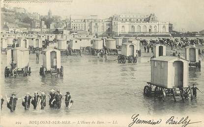 / CPA FRANCE 62 "Boulogne sur Mer, l'heure du bain"