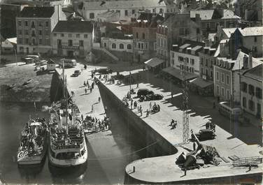 / CPSM FRANCE 56 "Belle Isle en Mer, le port"