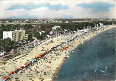 / CPSM FRANCE 56 "Carnac Plage, la grande plage vers Baumer"