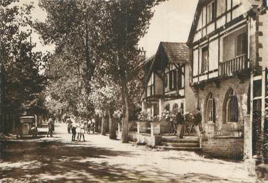 / CPSM FRANCE 56 "Carnac Plage, av Kermario"