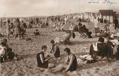 / CPA FRANCE 62 "le Touquet paris Plage, l'heure du repos" / BAIGNEUSES