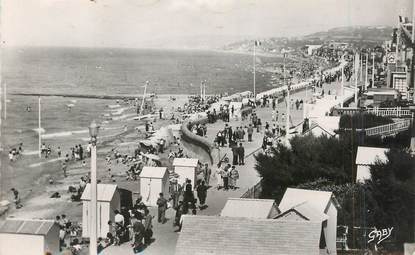 / CPSM FRANCE 14 "Villers sur Mer, la plage vers Deauville"