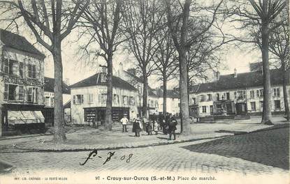 CPA FRANCE 77 "Crouy sur Ourcq, Place du Marché" / Accessoires bicyclettes, Café