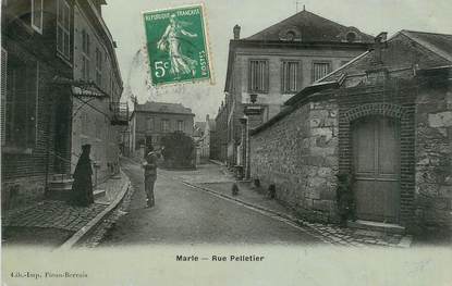 / CPA FRANCE 02 "Marle, rue Pelletier"