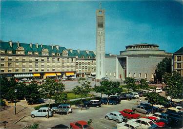 / CPSM FRANCE 56 "Lorient, place Alsace Lorraine"