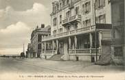 62 Pa De Calai / CPA FRANCE 62 "Berck Plage, hôtel de la Paix, place de l'Entonnoir"