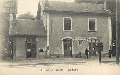 / CPA FRANCE 03 "Tronget, la gare"