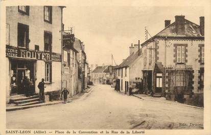 / CPA FRANCE 03 "Saint Léon, place de la convention et la rue de la liberté"