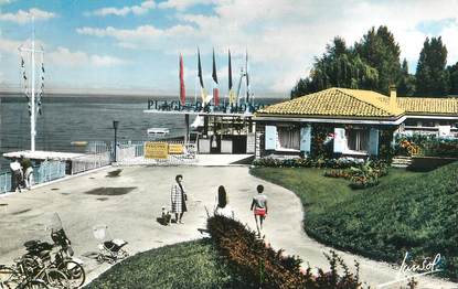 / CPSM FRANCE 74 "Thonon Les Bains, l'entrée de la plage"