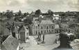 Tauxigny, place de la mairie