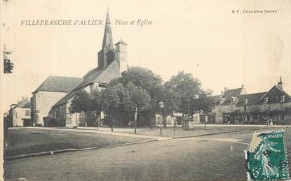 / CPA FRANCE 03 "Villefranche d'Allier, place et église"