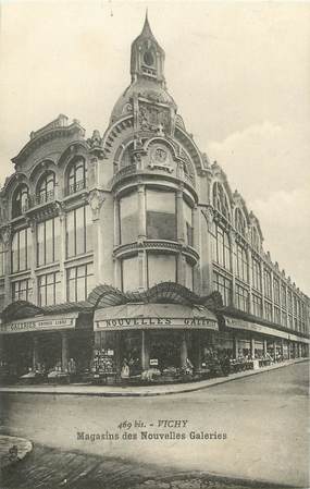 / CPA FRANCE 03 "Vichy, magasins des nouvelles galeries"