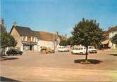 58 Nievre / CPSM FRANCE 58 "Boisgibault, la place"