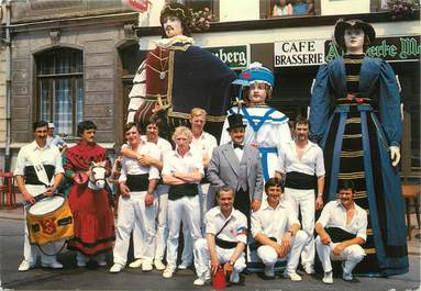 / CPSM FRANCE 59 "Douai, les enfants Gayant"