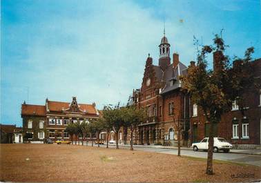 / CPSM FRANCE 59 "Mortagne du Nord, l'hôtel de ville"