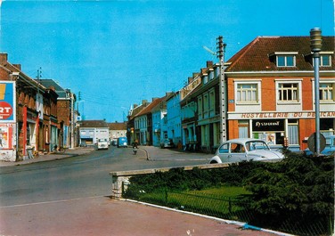 / CPSM FRANCE 59 "Vieux Condé, rue Victor Hugo "