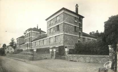 / CPSM FRANCE 78 "Meulan, le groupe scolaire garçons"