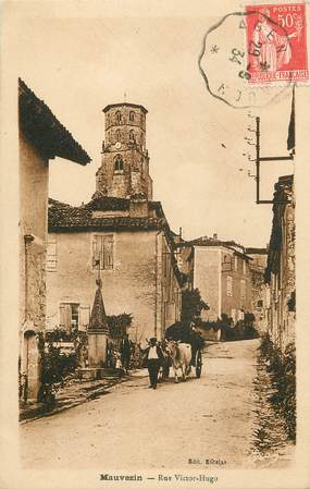 Mauvezin, rue Victor Hugo