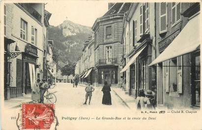 Poligny, la grande rue et la Croix du Dent