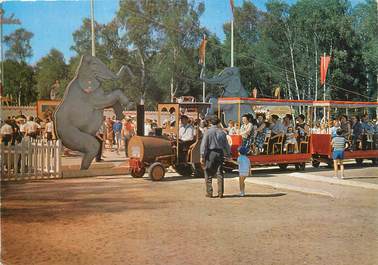 / CPSM FRANCE 60 "Ermenonville, Mer de Sable, centre attractif Jean Richard" /  TRAIN