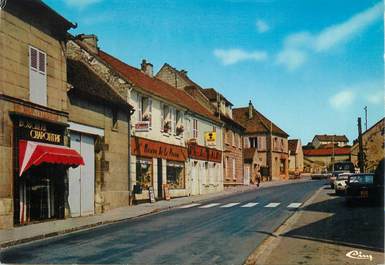 / CPSM FRANCE 60 "Saint Maximin, rue Jean Jaurès"