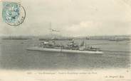 Bateau CPA BATEAU GUERRE "La Francisque, contre torpilleur"