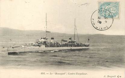 CPA BATEAU GUERRE "Le Mousquet, contre torpilleur"