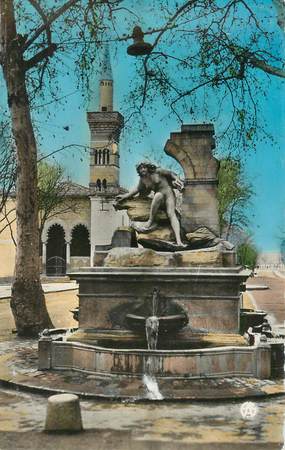CPSM ALGERIE  "  Sétif, la fontaine monumentale"