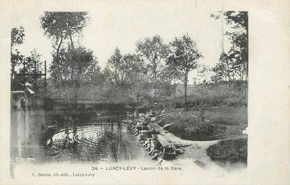 / CPA  FRANCE 03 "Lurcy Lévy, lavoir de la gare"