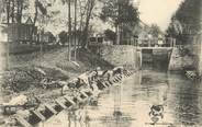 03 Allier / CPA  FRANCE 03 "Lurcy Lévy, lavoir de la gare "