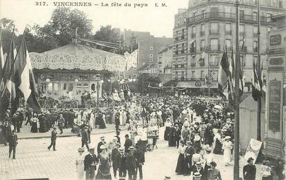 CPA FRANCE 94 "Vincennes, la fête du pays" / MANEGE 