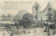 CPA FRANCE 95 "Ecouen, place de l'Eglise, le ballon avant le départ"