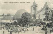 95 Val D'oise CPA FRANCE 95 "Ecouen, place de l'Eglise, le ballon avant le départ"