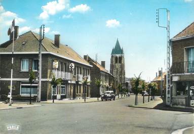 / CPSM FRANCE 62 "Courrières, rue Louis Breton"