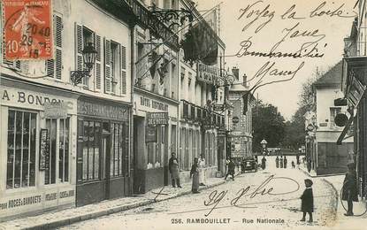 CPA FRANCE 78 "Rambouillet, la rue Nationale, Restaurant du Coq Hardi et l'Hotel de la Croix Blanche"