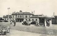 95 Val D'oise / CPSM FRANCE 95 "Sannois, la gare et la place" / AUTOMOBILE