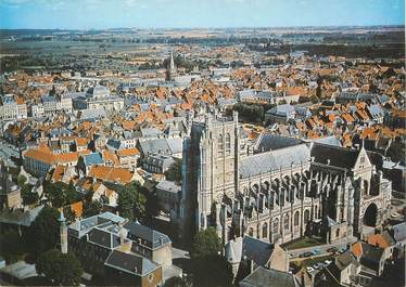 / CPSM FRANCE 62 "Saint Omer, vue générale, la cathédrale"